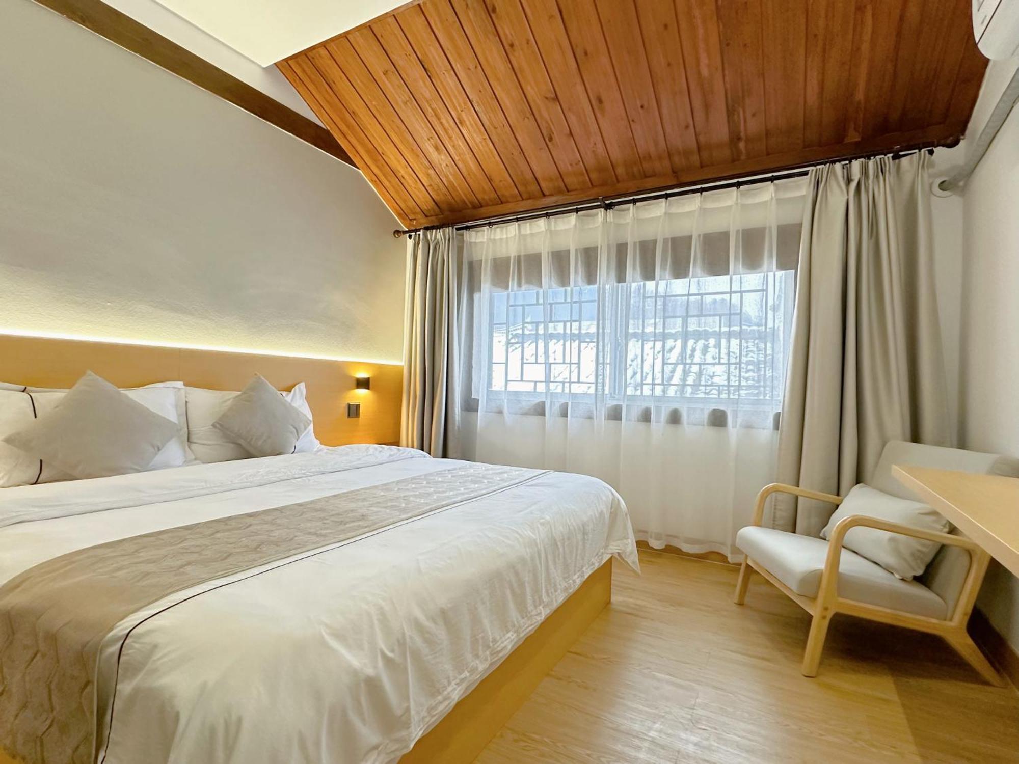 Hemu House Hotel Fenghuang Buitenkant foto