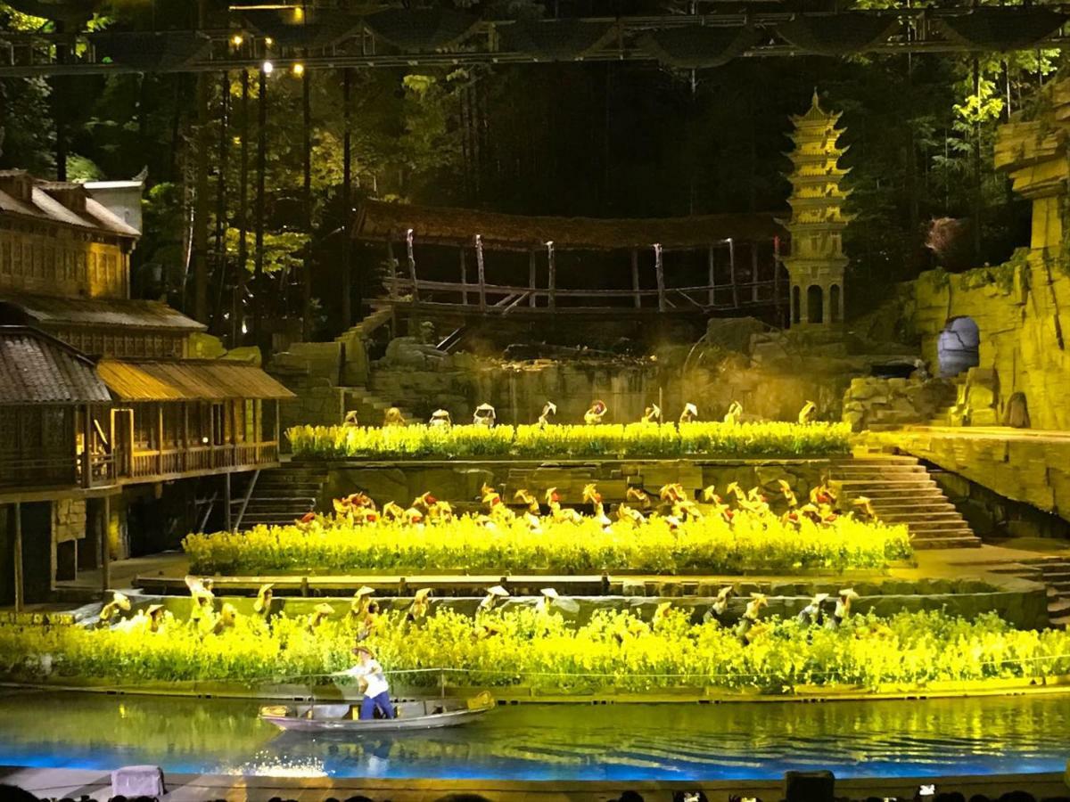 Hemu House Hotel Fenghuang Buitenkant foto